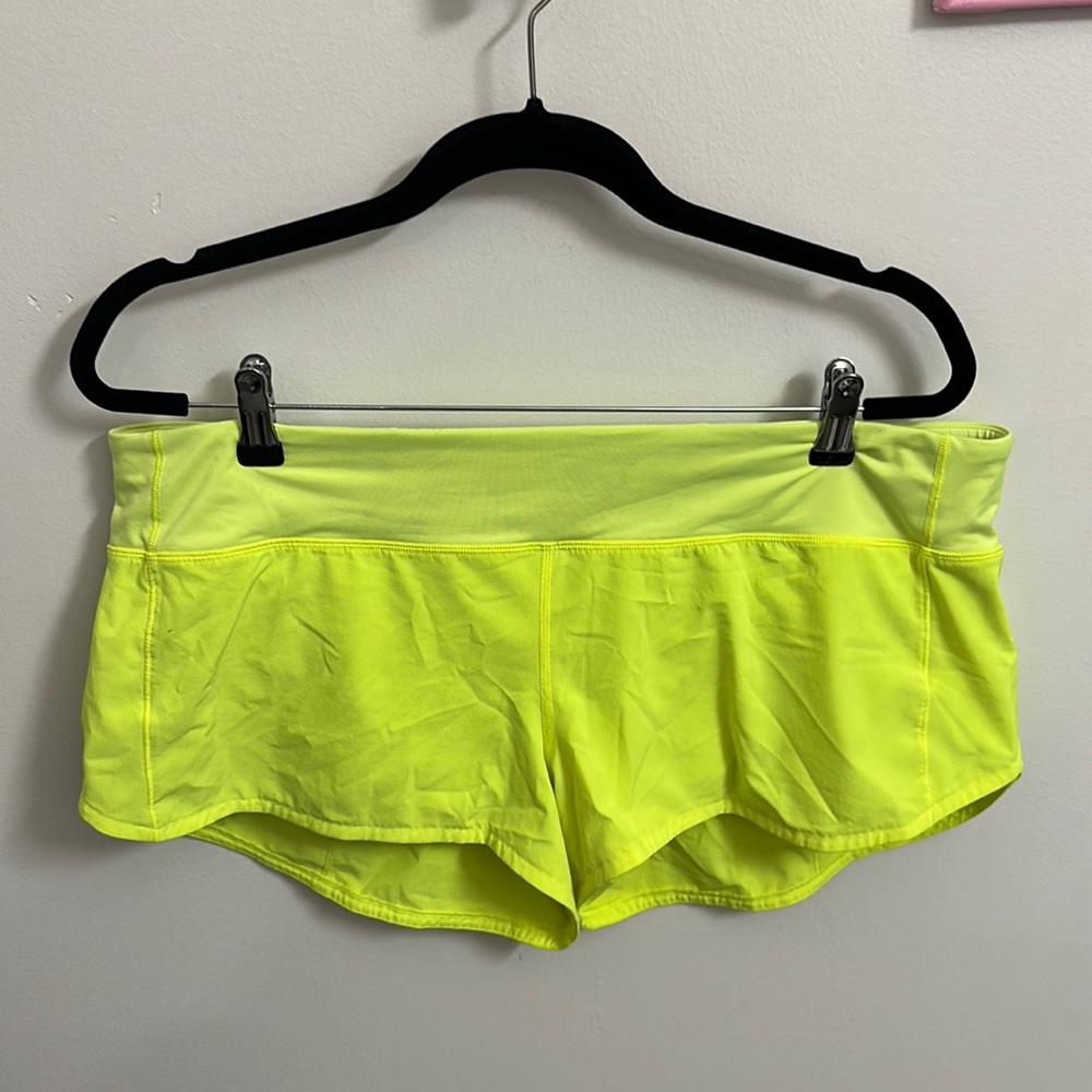 Lululemon Speed Up Shorts 2.5 Highlight Yellow